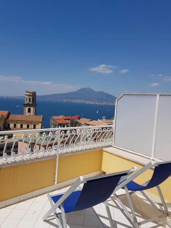 Hotel Lucia Castellammare di Stabia Extérieur photo